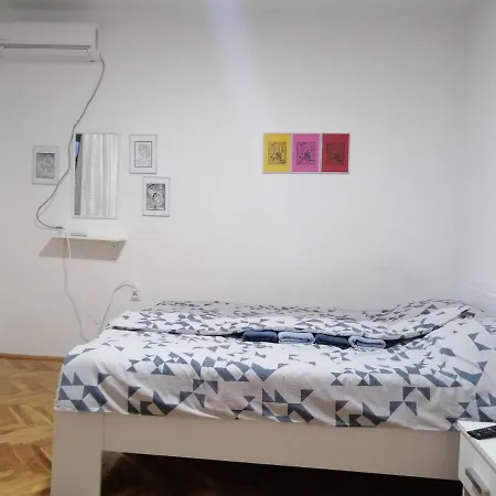 شقة Nana ياغودينا